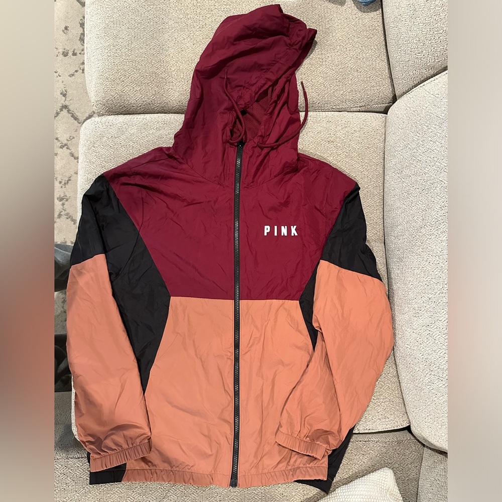 PINK VS dri fit jacket